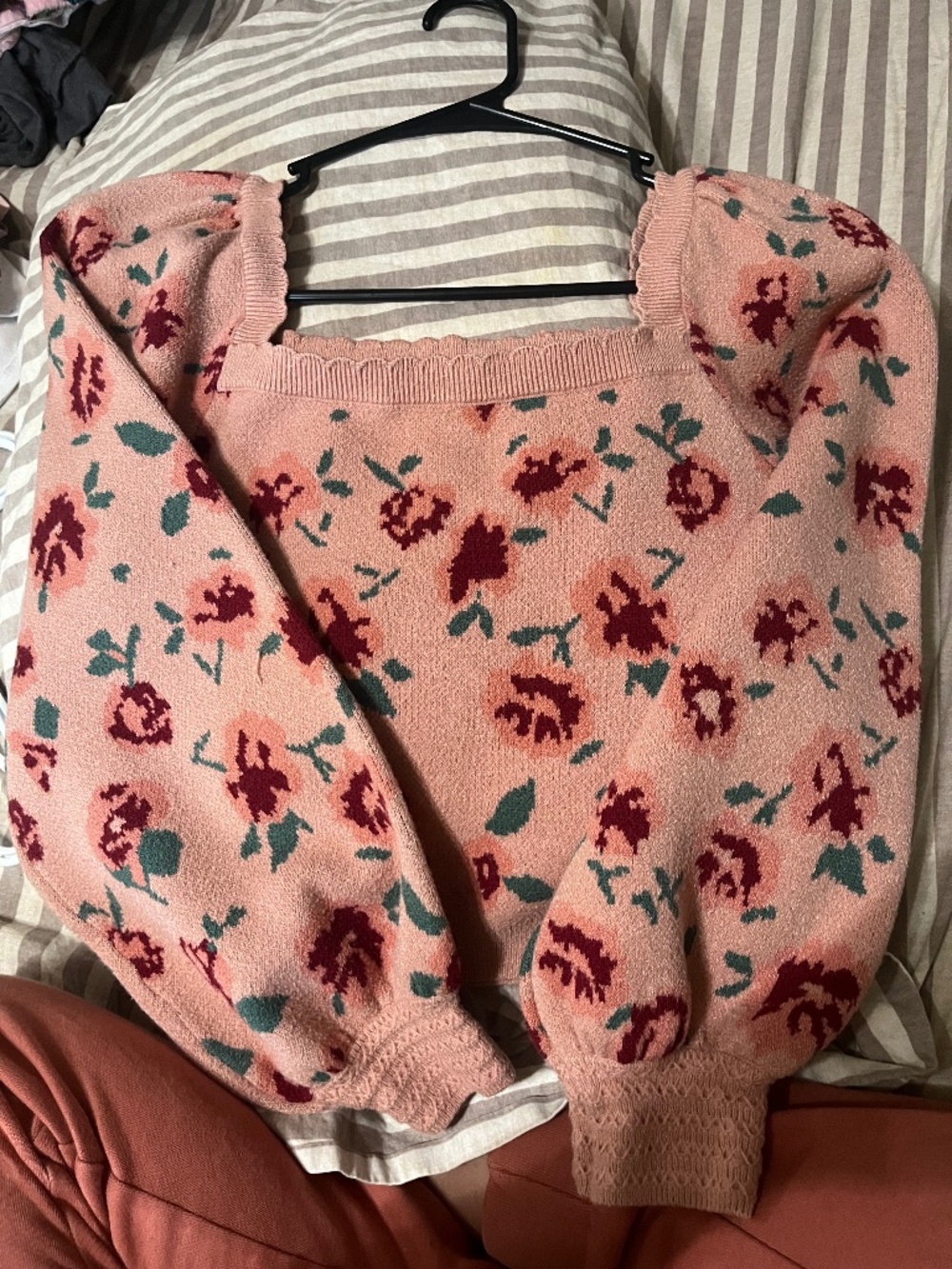 Willow and Wind crop sweater